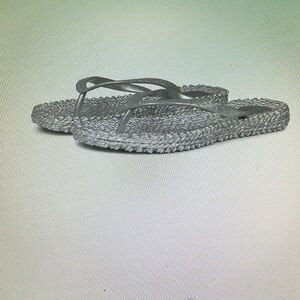 New Ilse Jacobsen silver sparkle flip flops